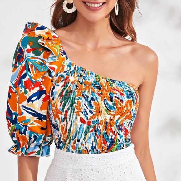 Tops - Floral print ruffle one shoulder blouse